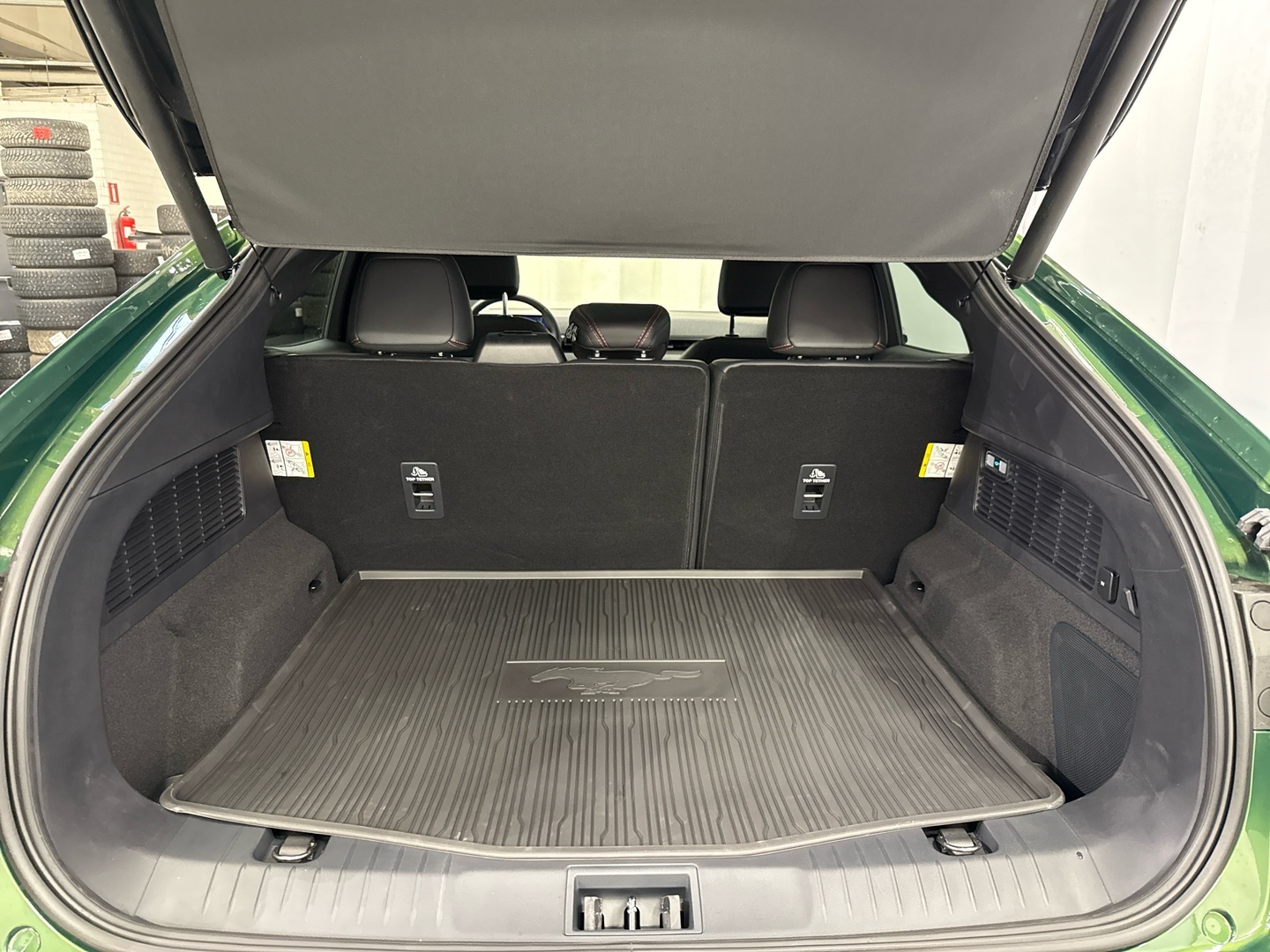 FORD Mustang Mach-E 2025