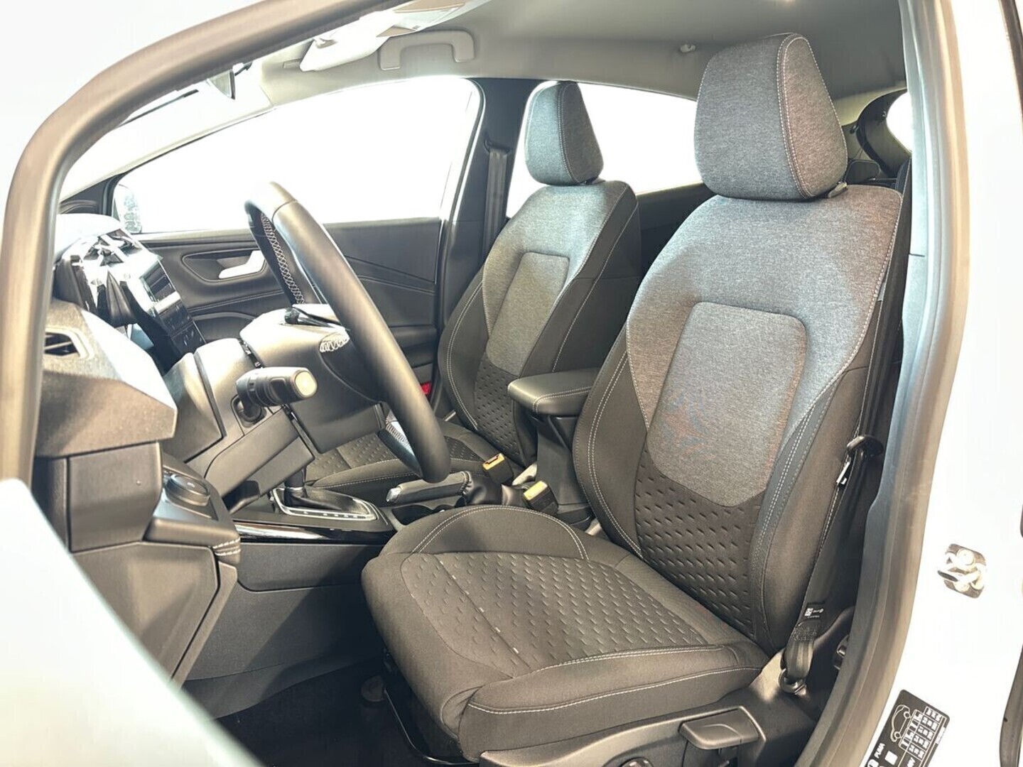 FORD Puma 6