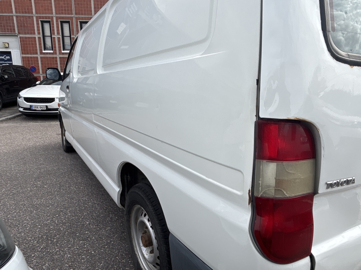 TOYOTA Hiace 2006