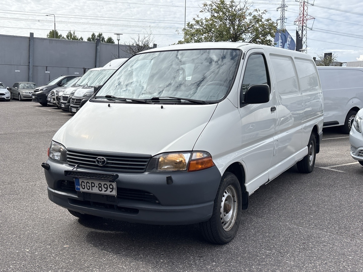 TOYOTA Hiace 2006