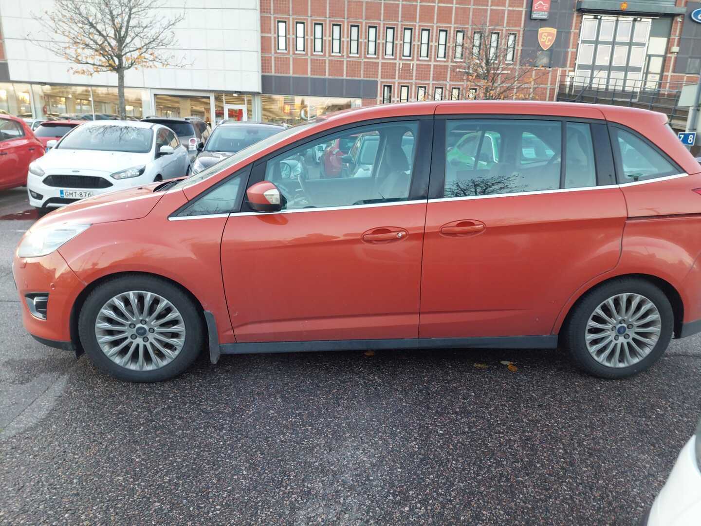 FORD Grand C-Max 2011