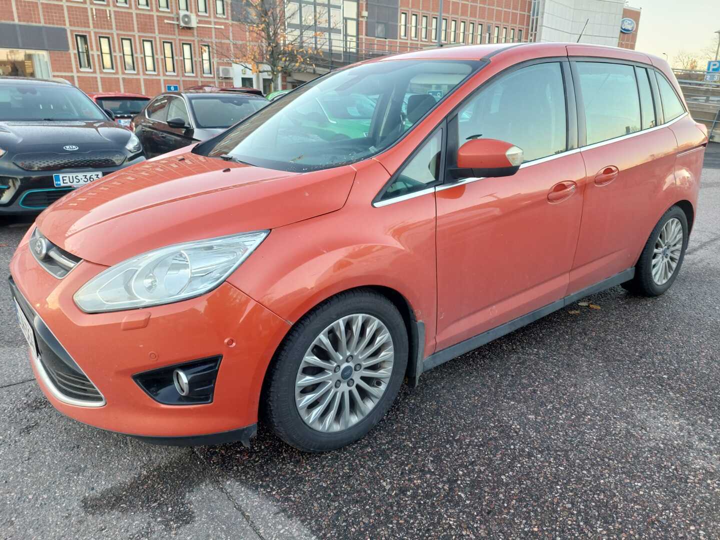FORD Grand C-Max 2011
