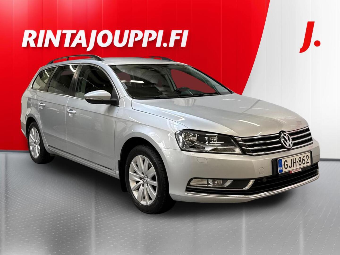 VOLKSWAGEN Passat 2011