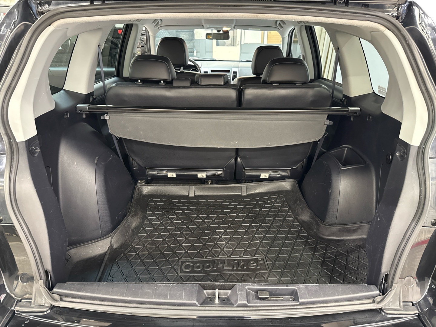 MITSUBISHI Outlander 2011