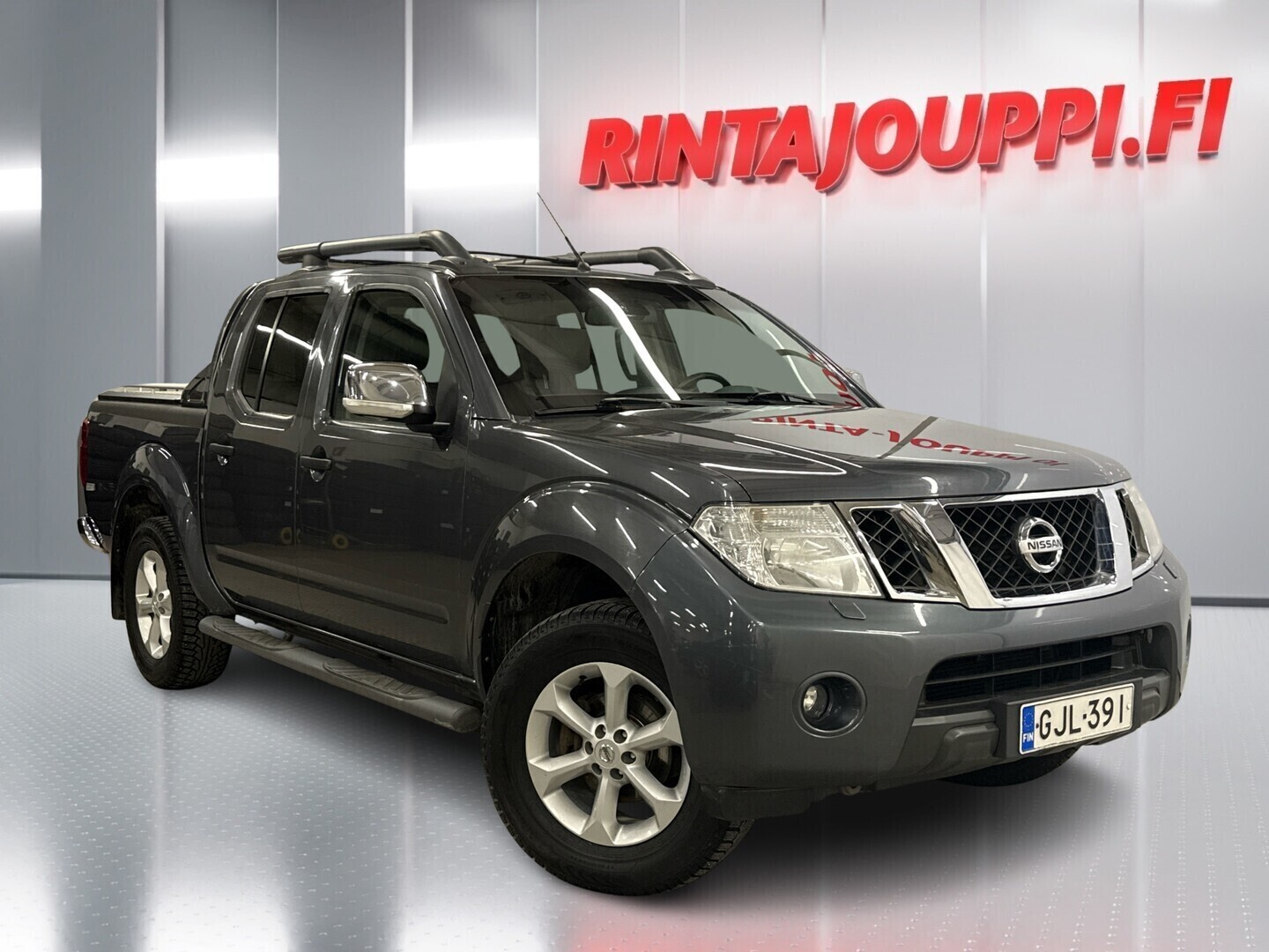 NISSAN Navara 2011