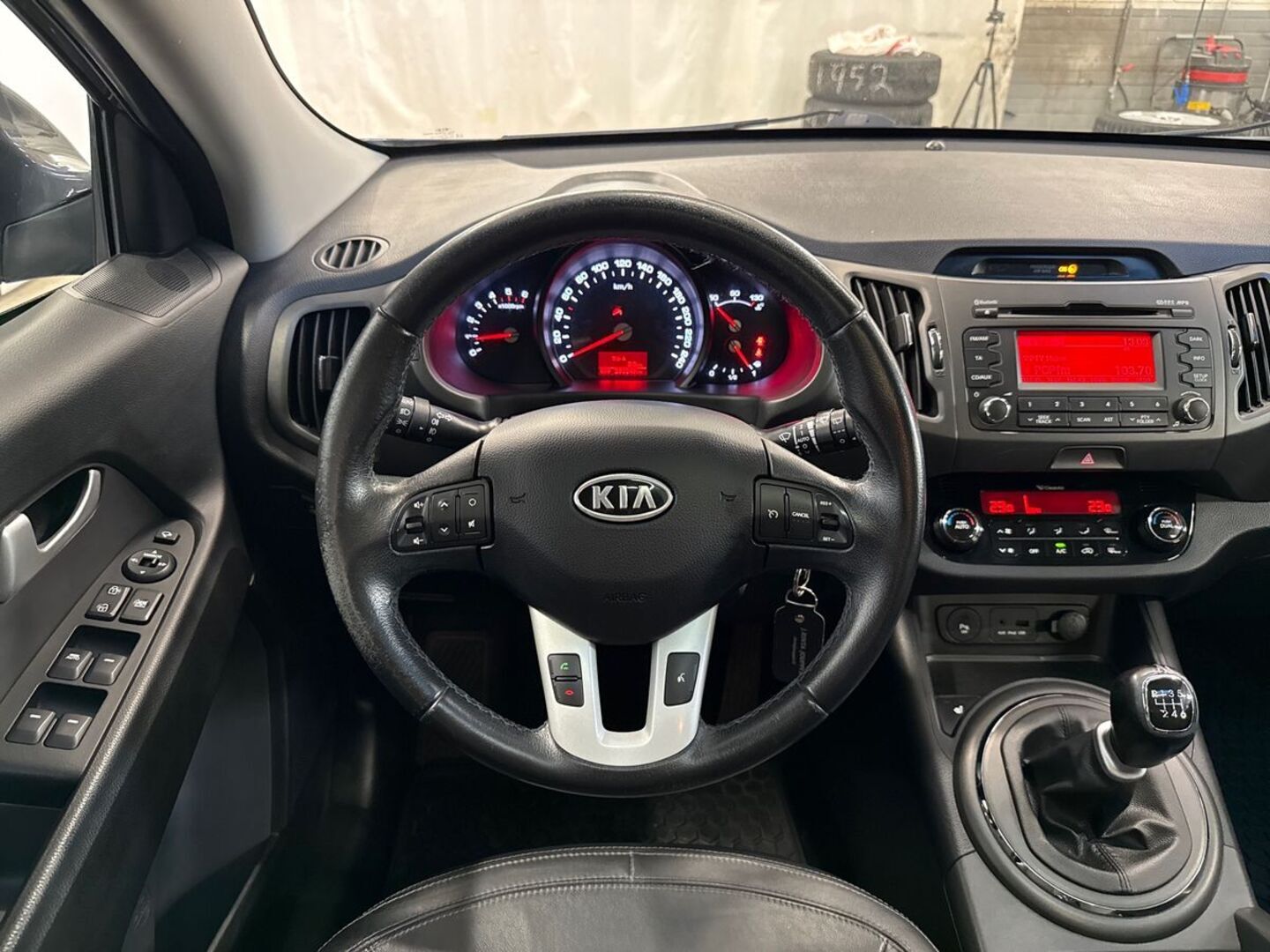 KIA Sportage 21