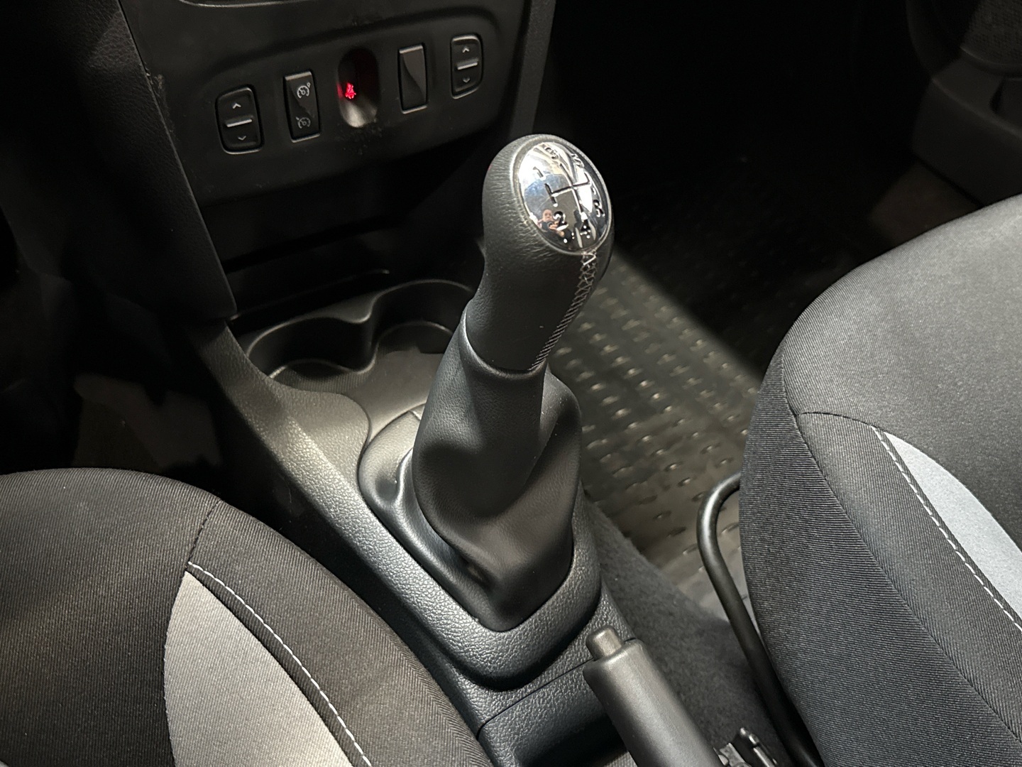 DACIA Sandero 2015