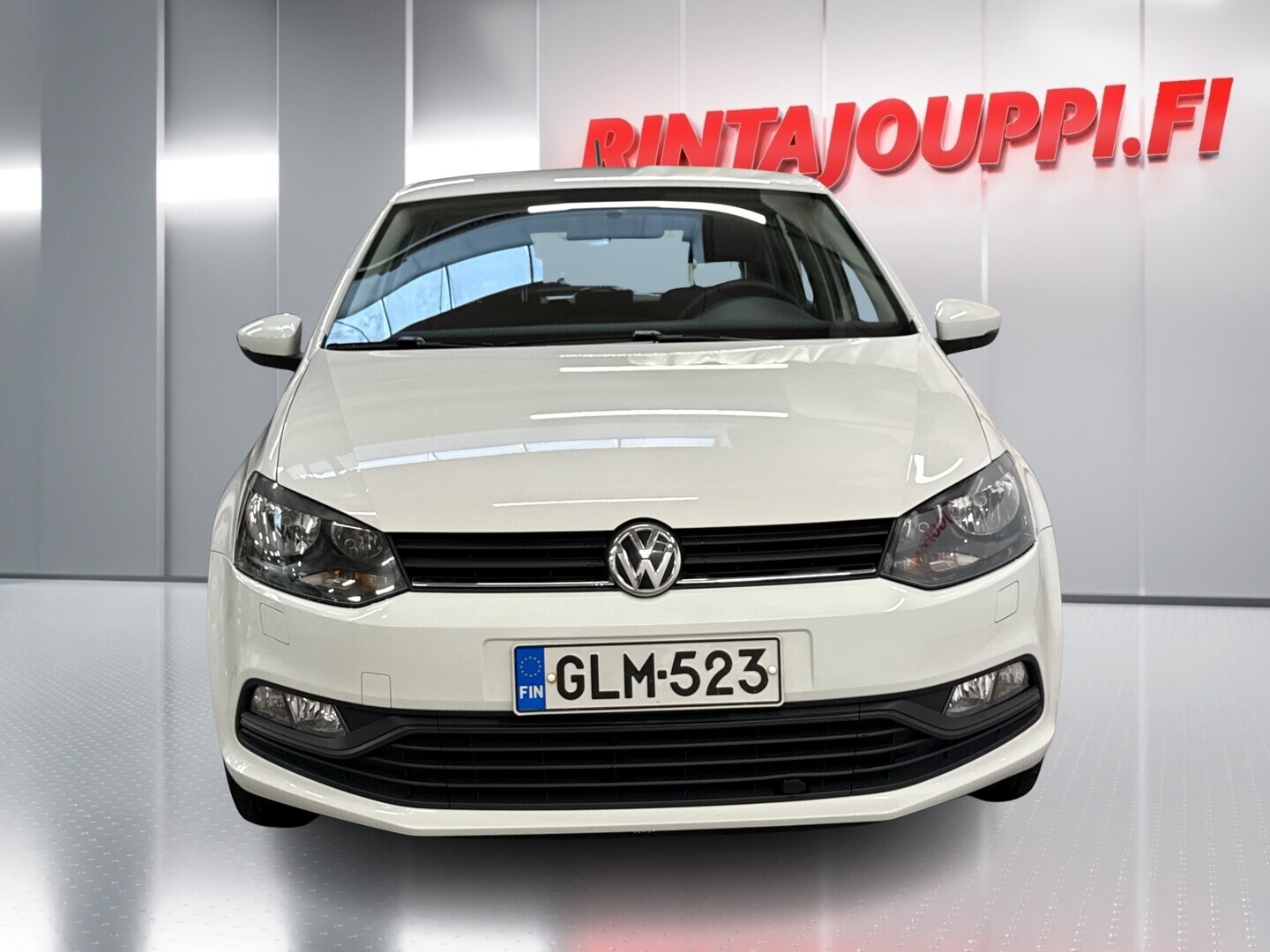 VOLKSWAGEN Polo 2015