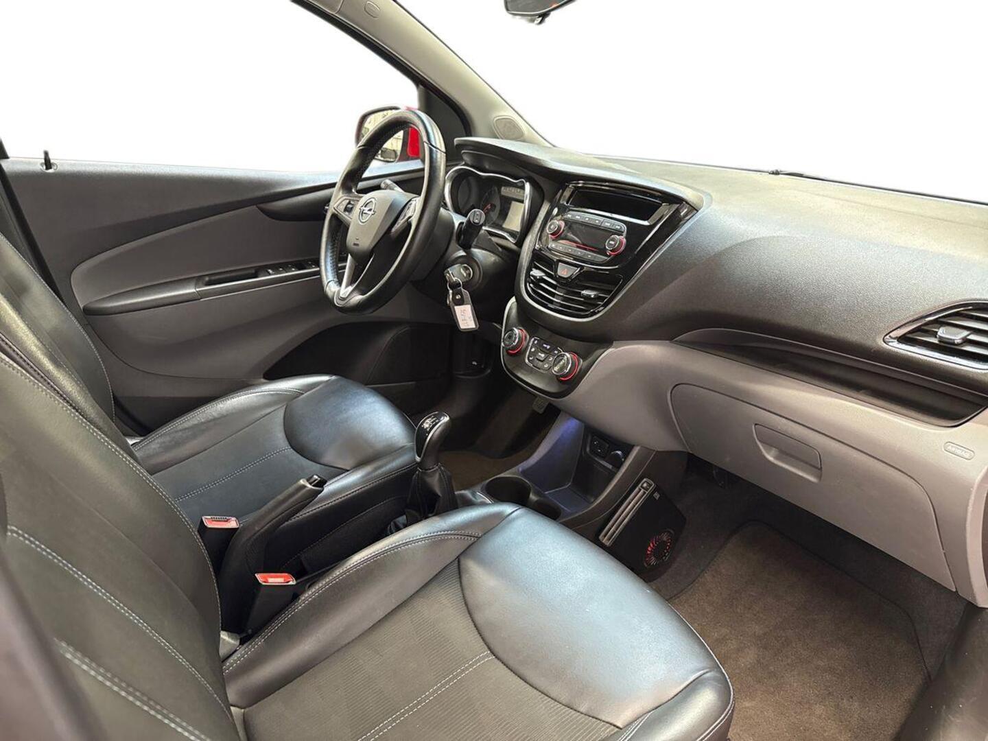 OPEL Karl 2016