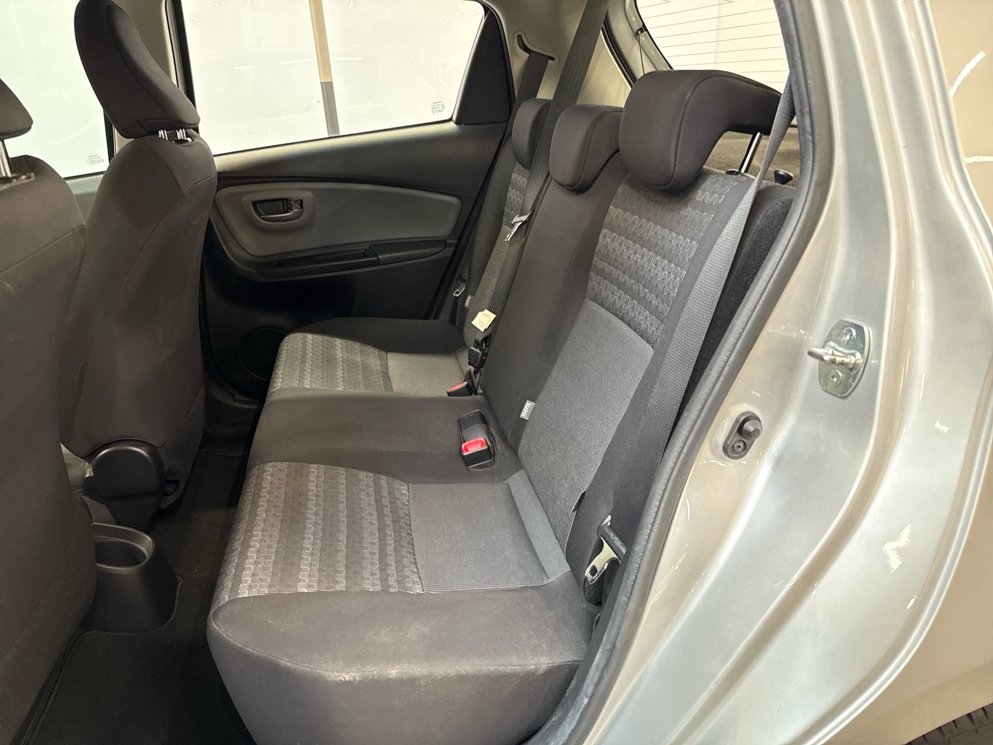 TOYOTA Yaris 2017