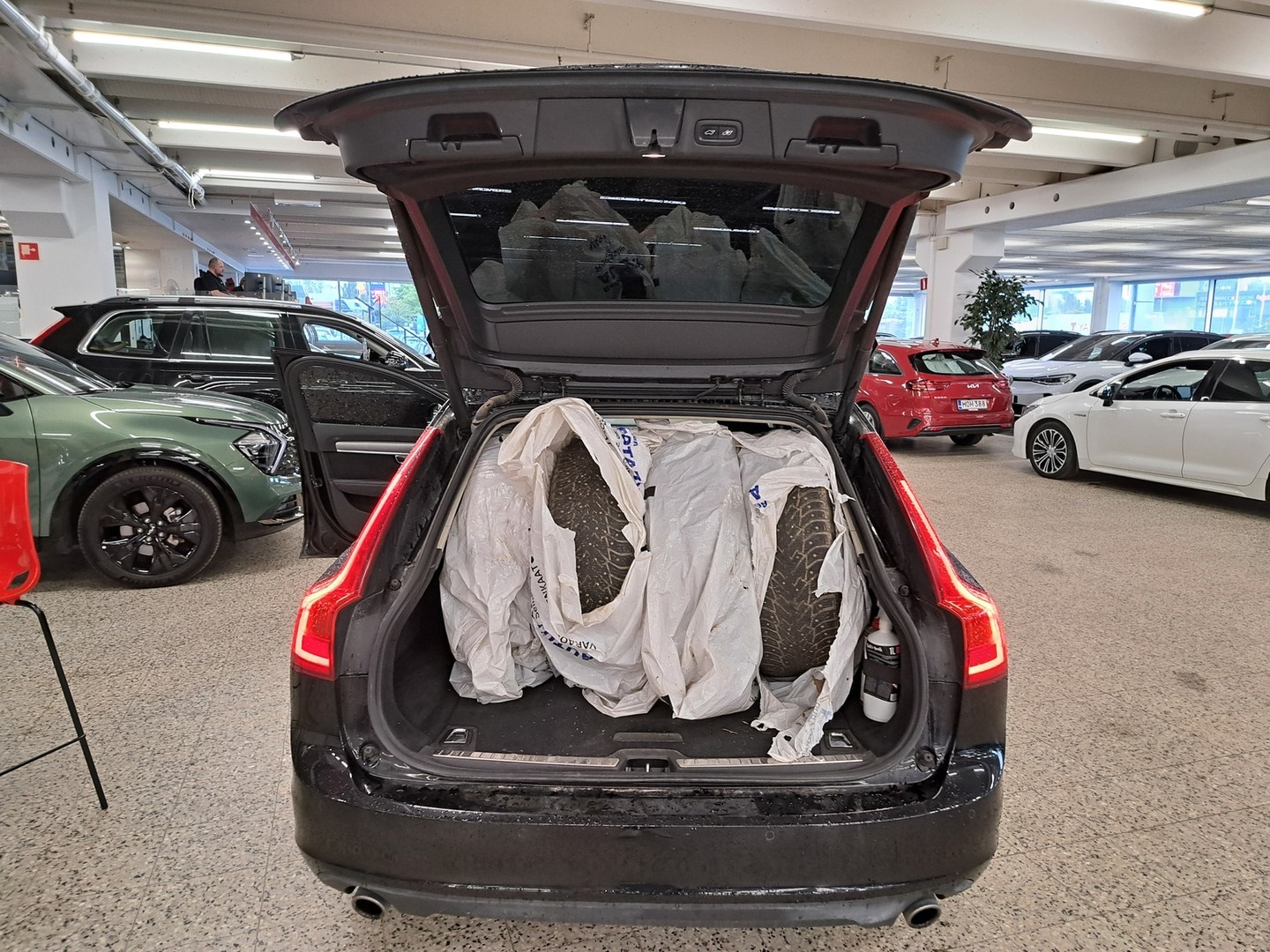 VOLVO V90 2016
