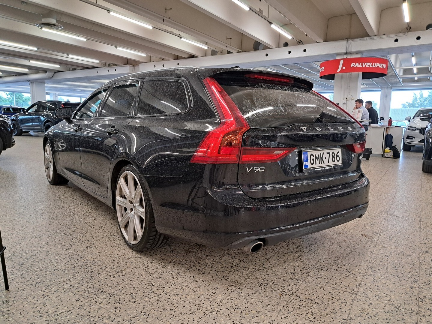 VOLVO V90 2016