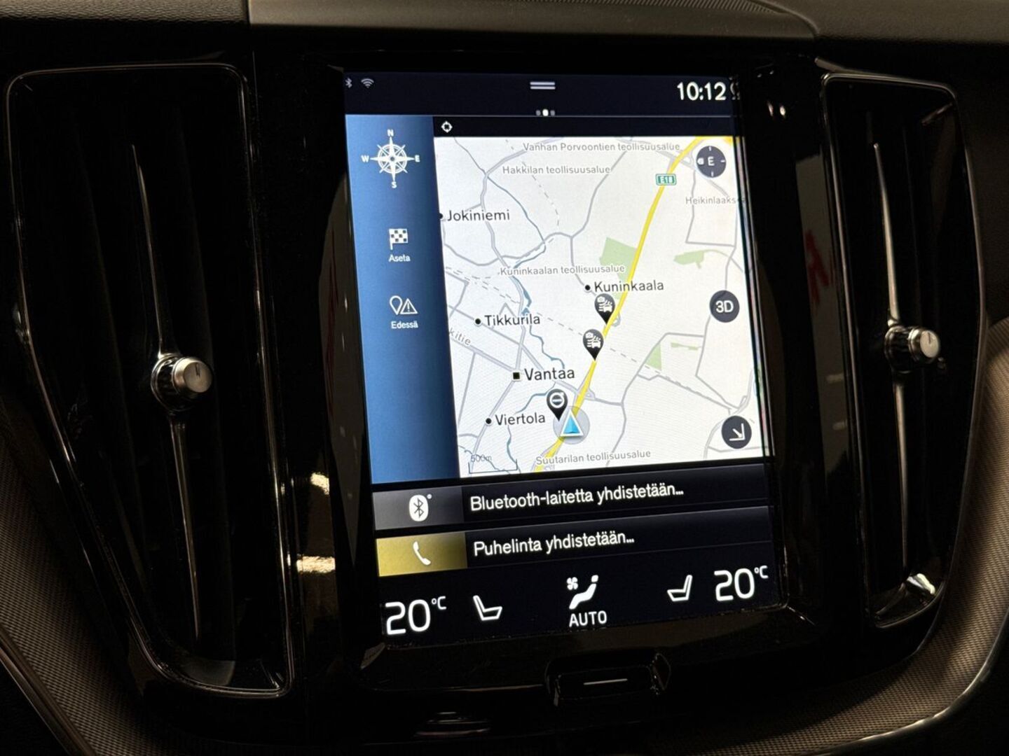 VOLVO XC60 2018
