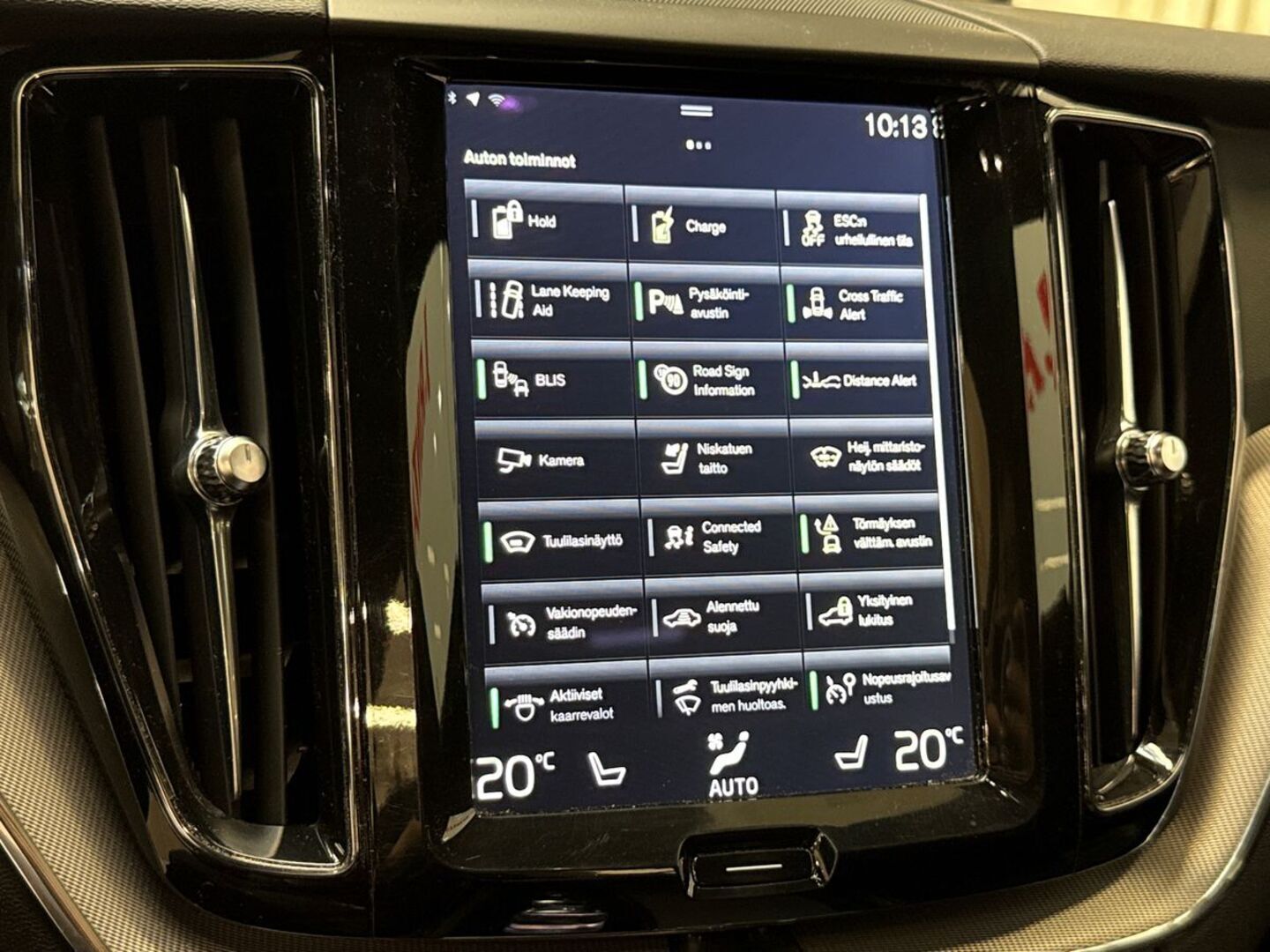 VOLVO XC60 2018