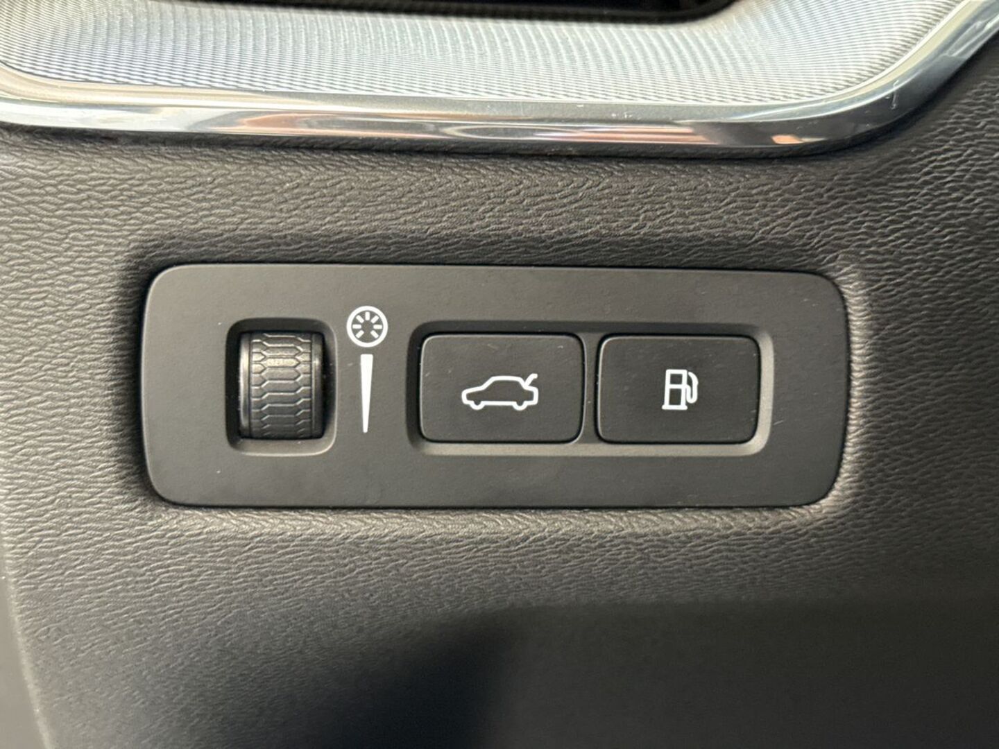 VOLVO XC60 2018