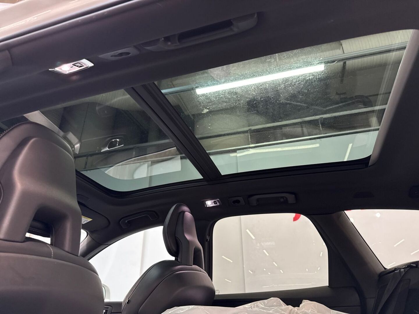 VOLVO XC60 2018