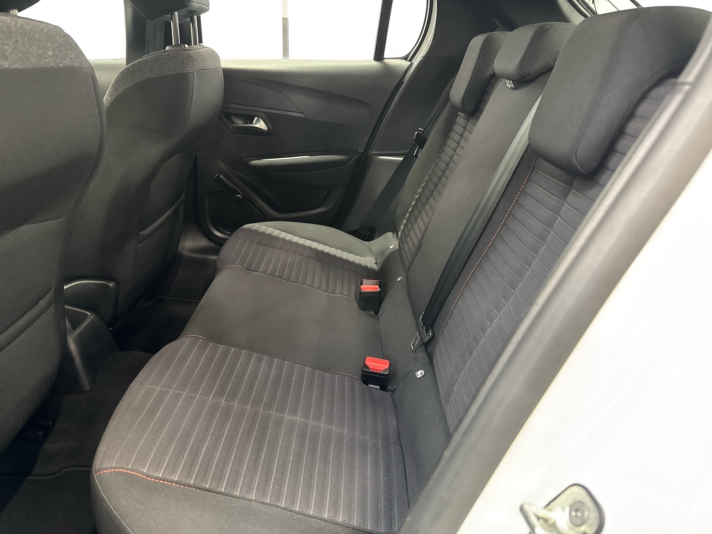 PEUGEOT 208 2023