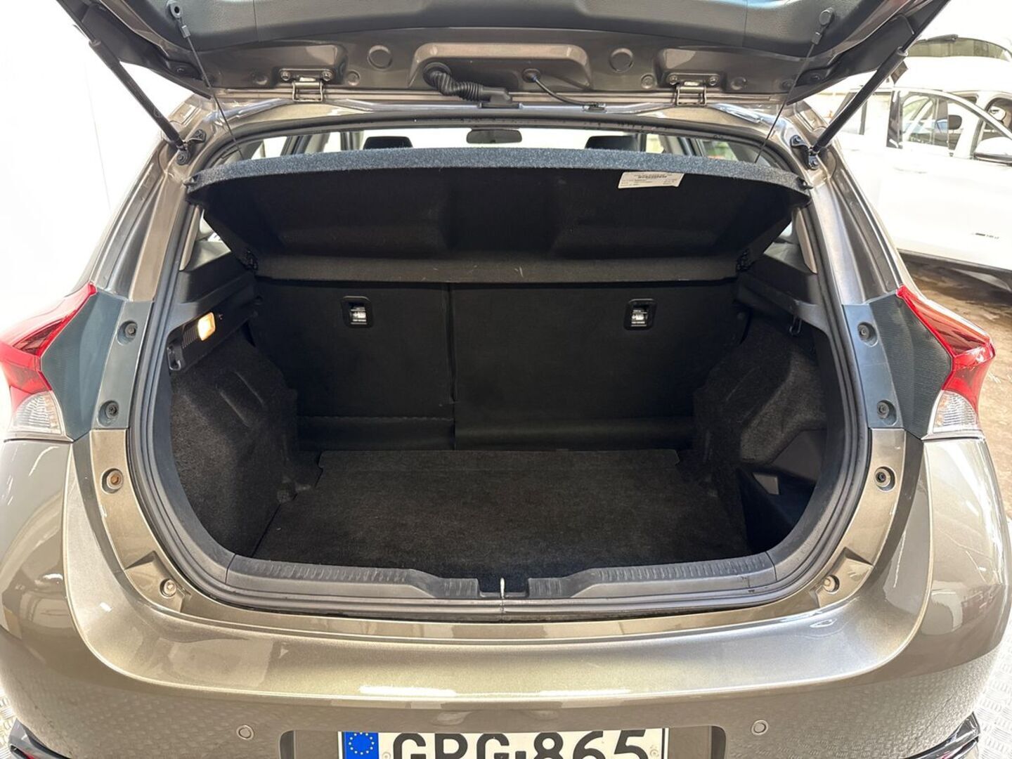 TOYOTA Auris 2018