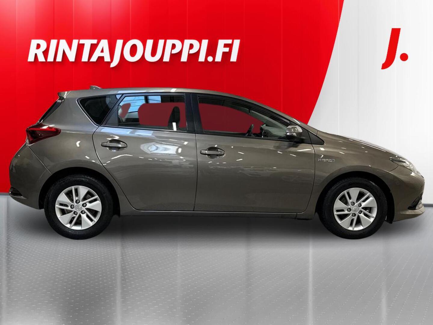 TOYOTA Auris 2018