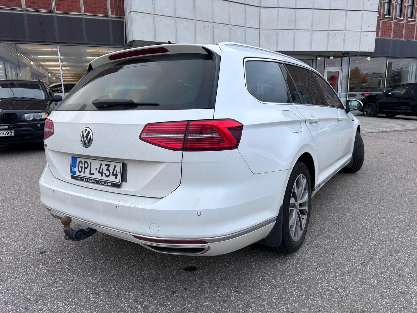 VOLKSWAGEN Passat 2018