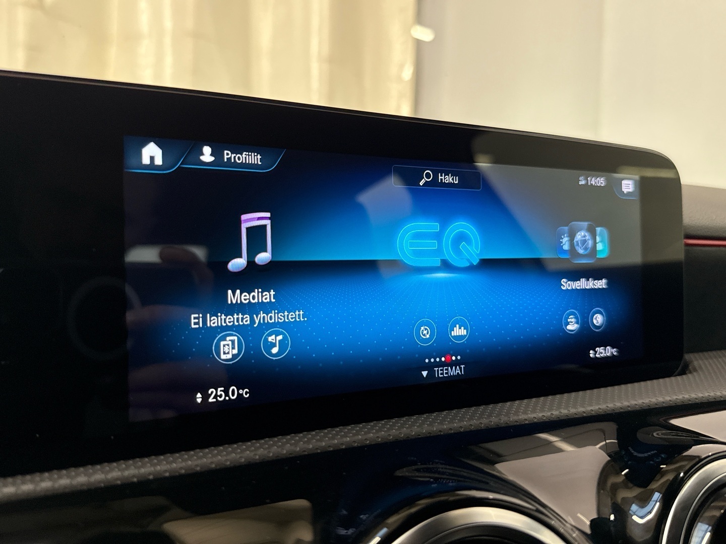 MERCEDES-BENZ A 2021