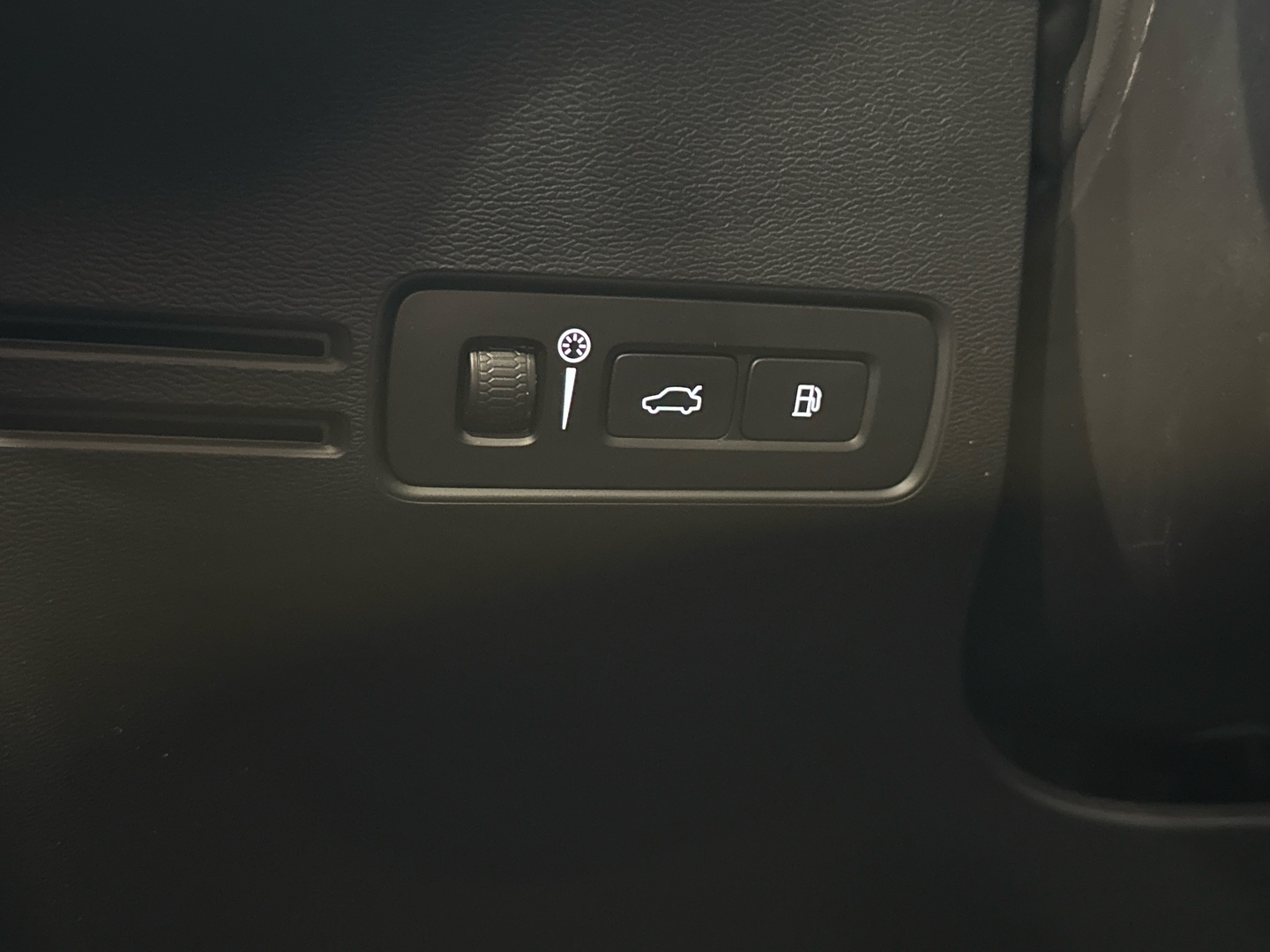 VOLVO XC40 2021