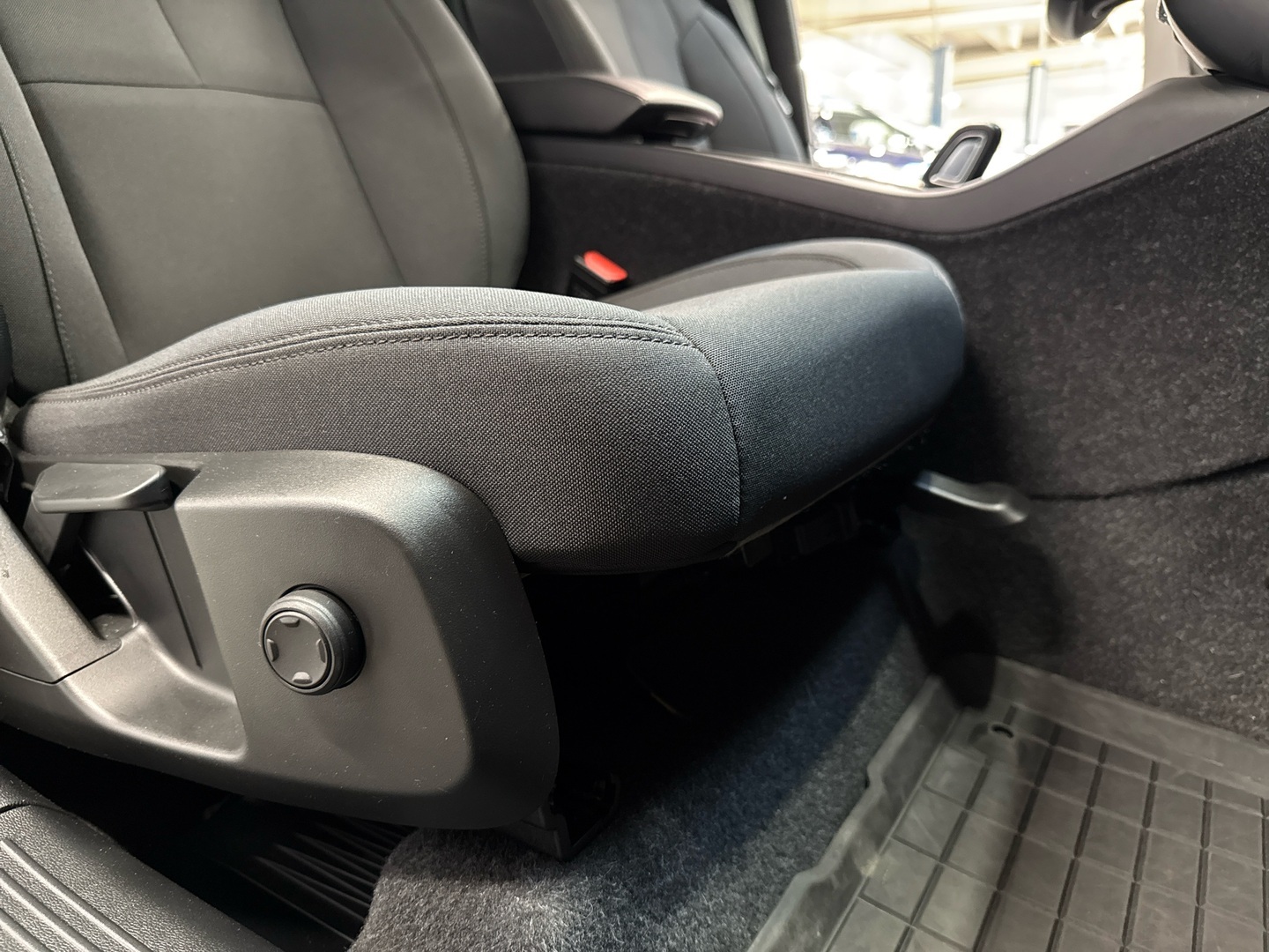 VOLVO XC40 2021