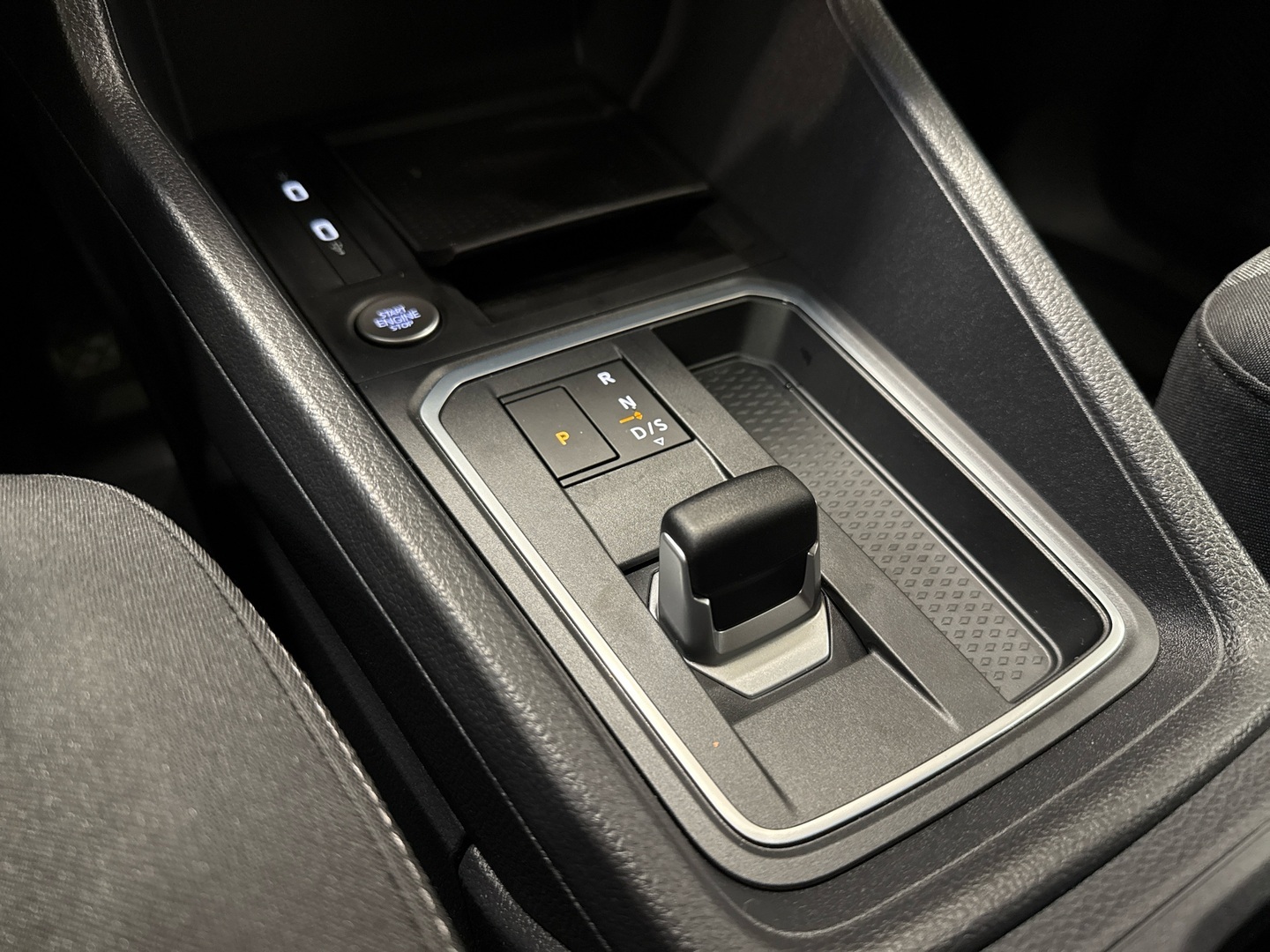 FORD Transit Connect 2025