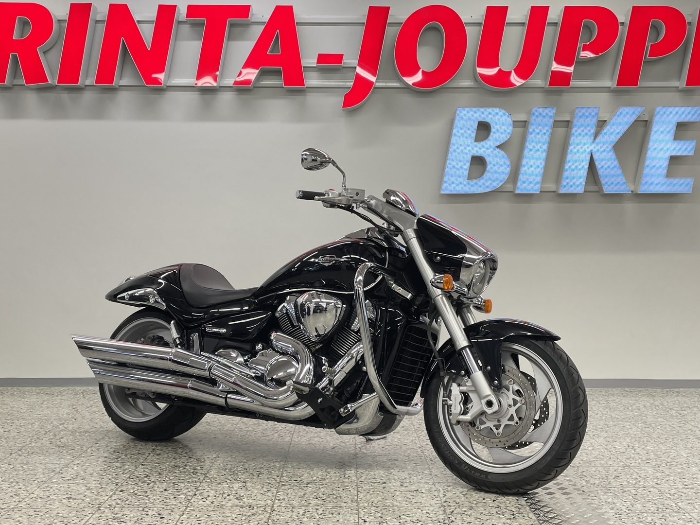 SUZUKI INTRUDER 2008