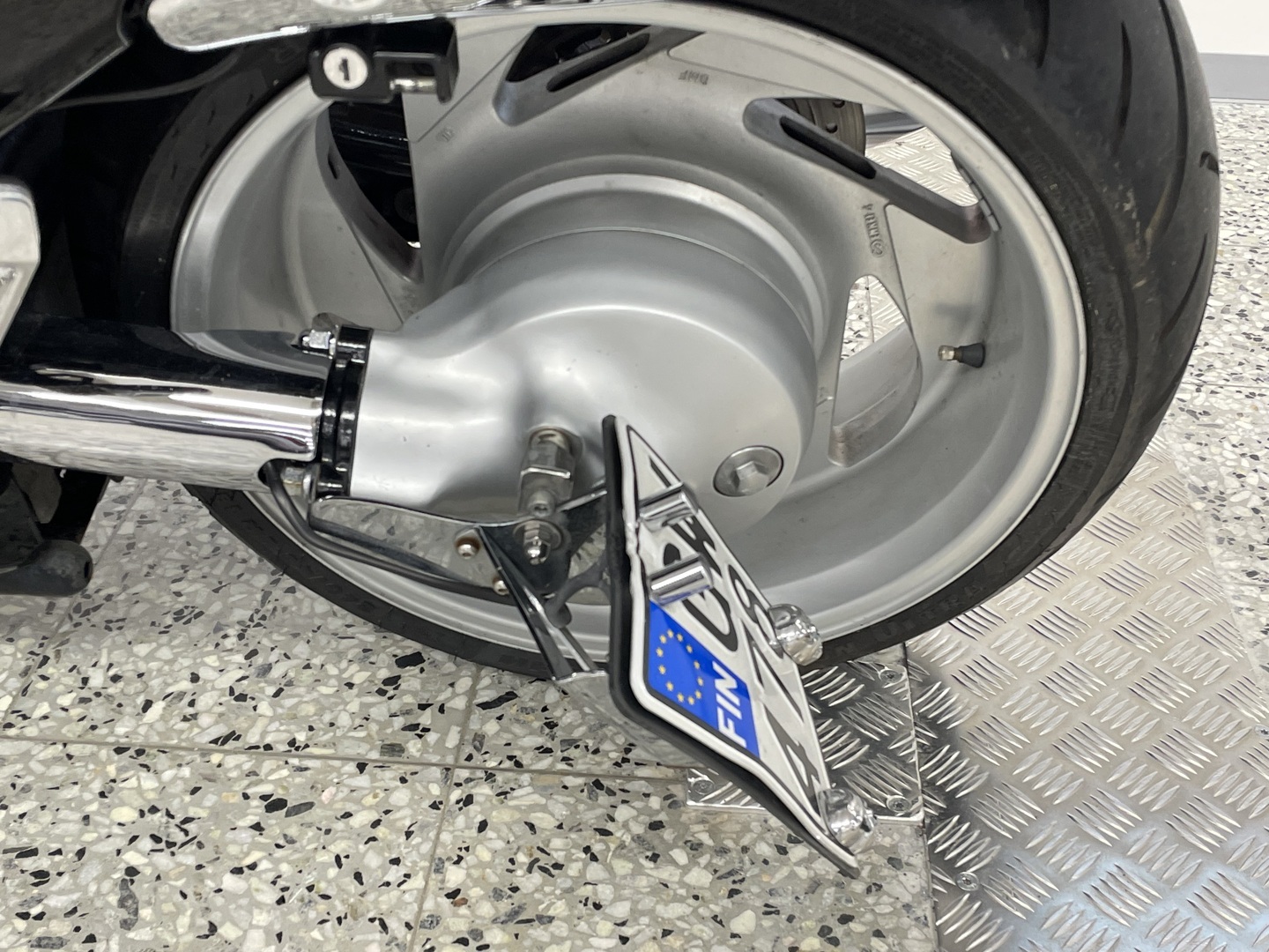 SUZUKI INTRUDER 2008