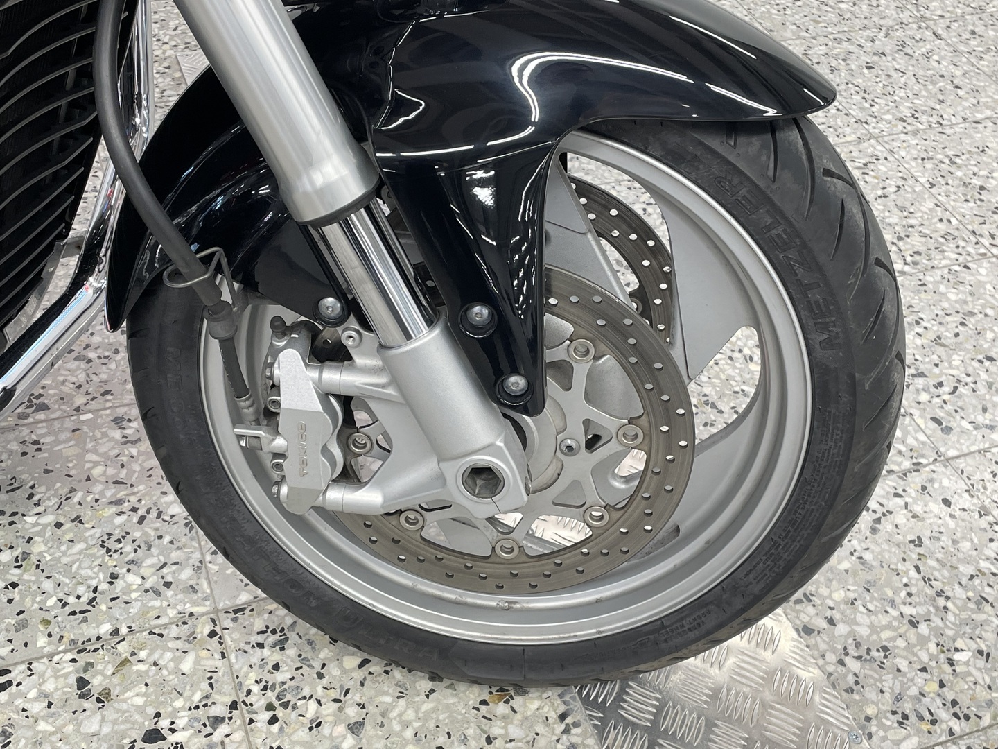 SUZUKI INTRUDER 2008