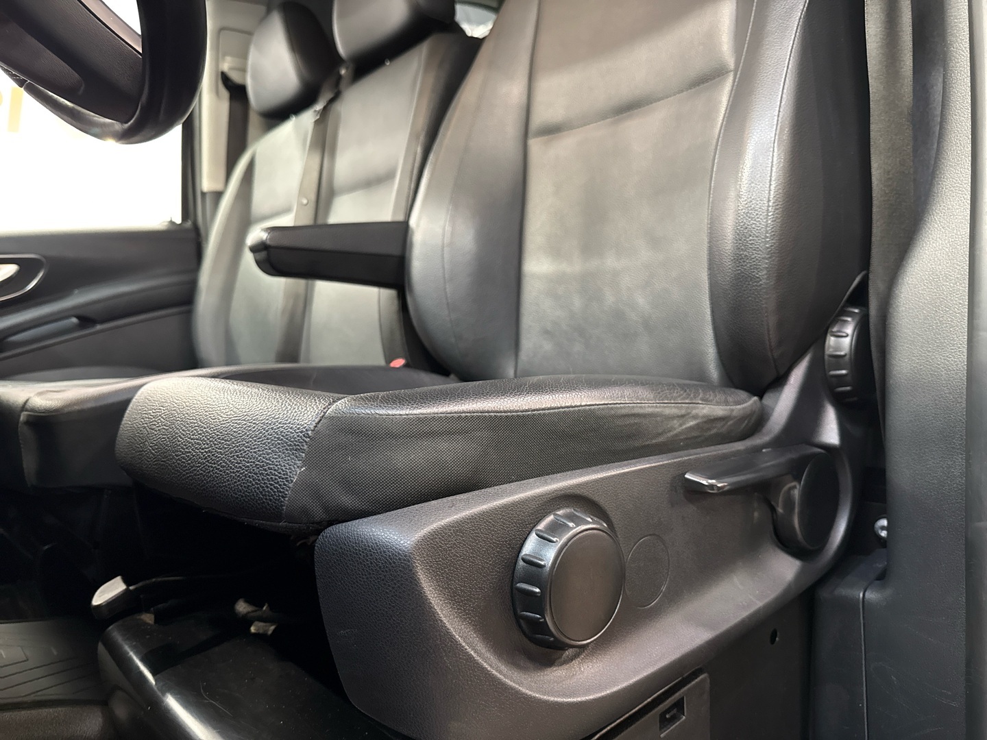 MERCEDES-BENZ Vito 2021