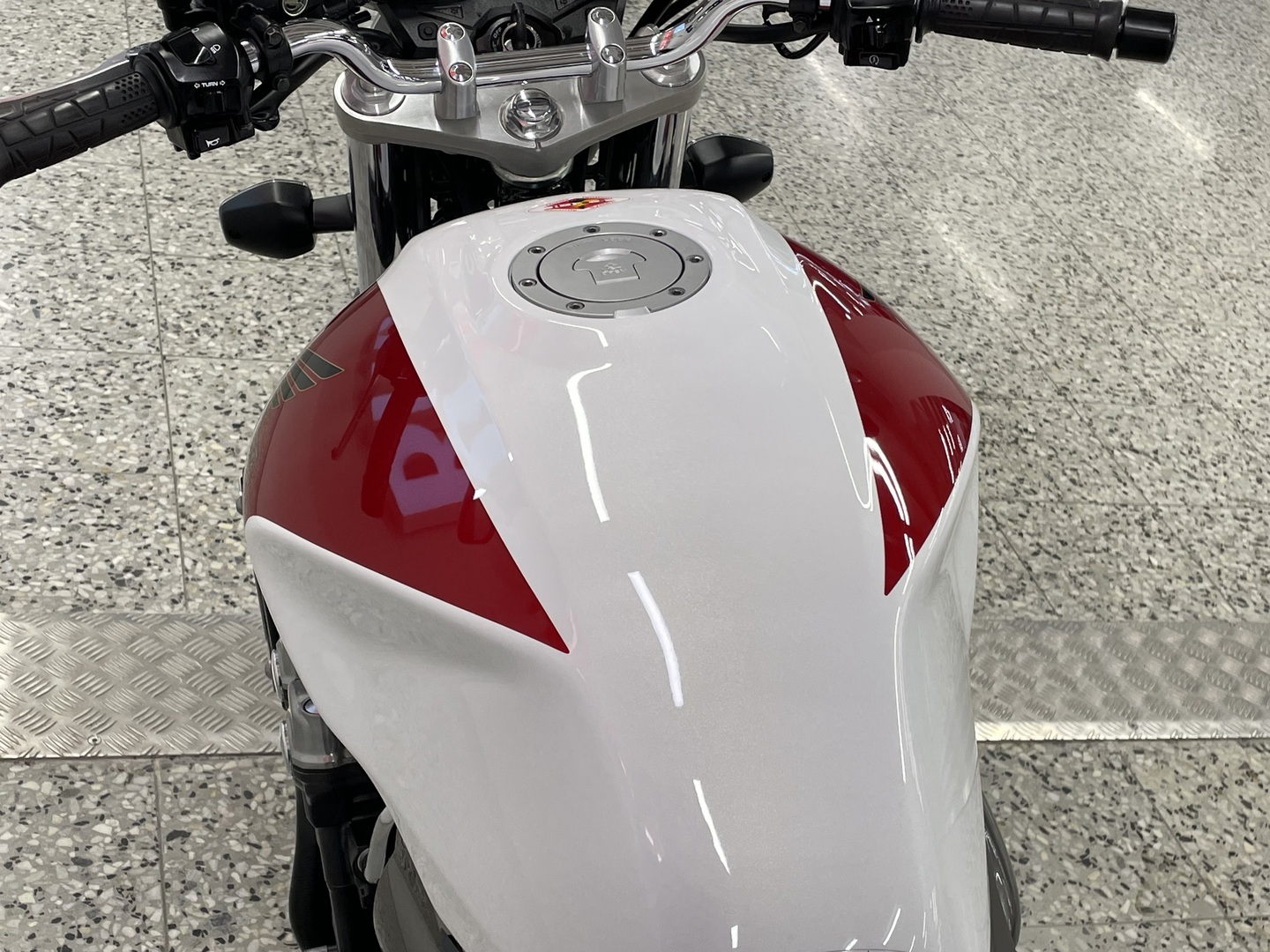 HONDA CB 2008