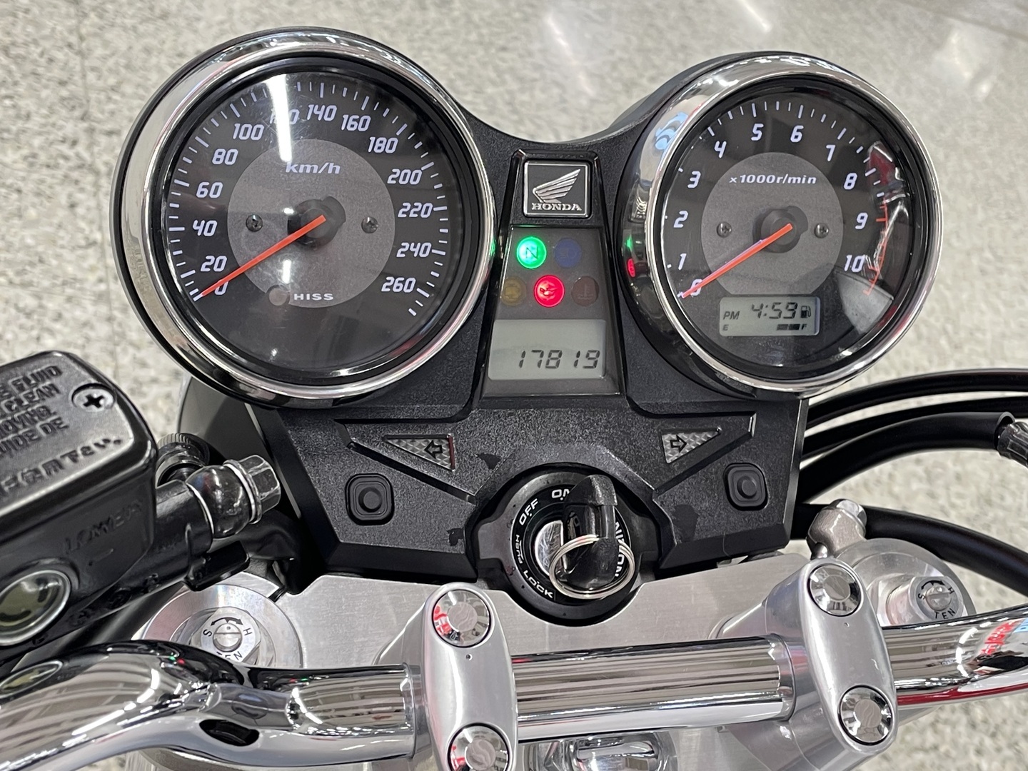 HONDA CB 2008