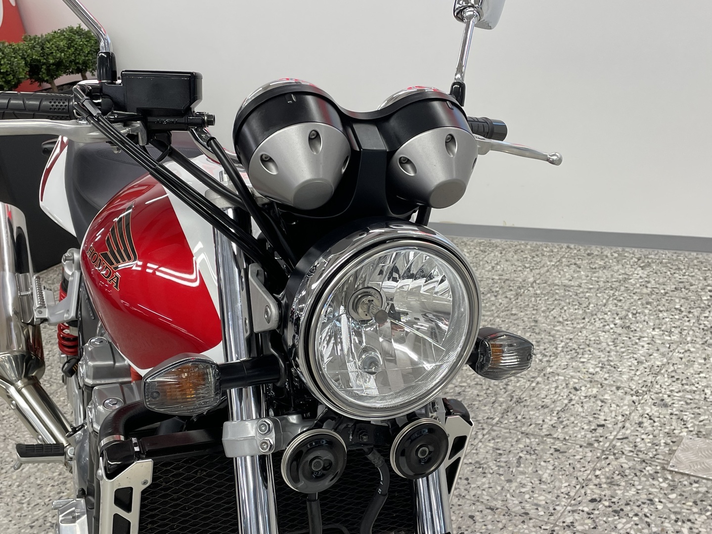 HONDA CB 2008