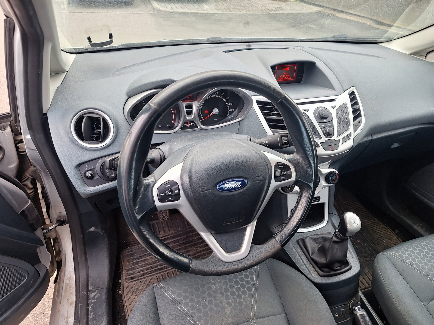 FORD Fiesta 2011