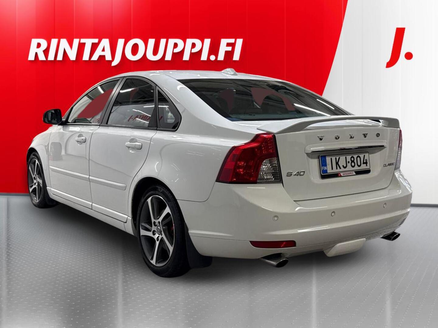 VOLVO S40 2011