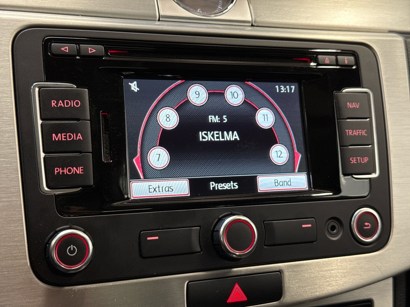 VOLKSWAGEN Passat 2013