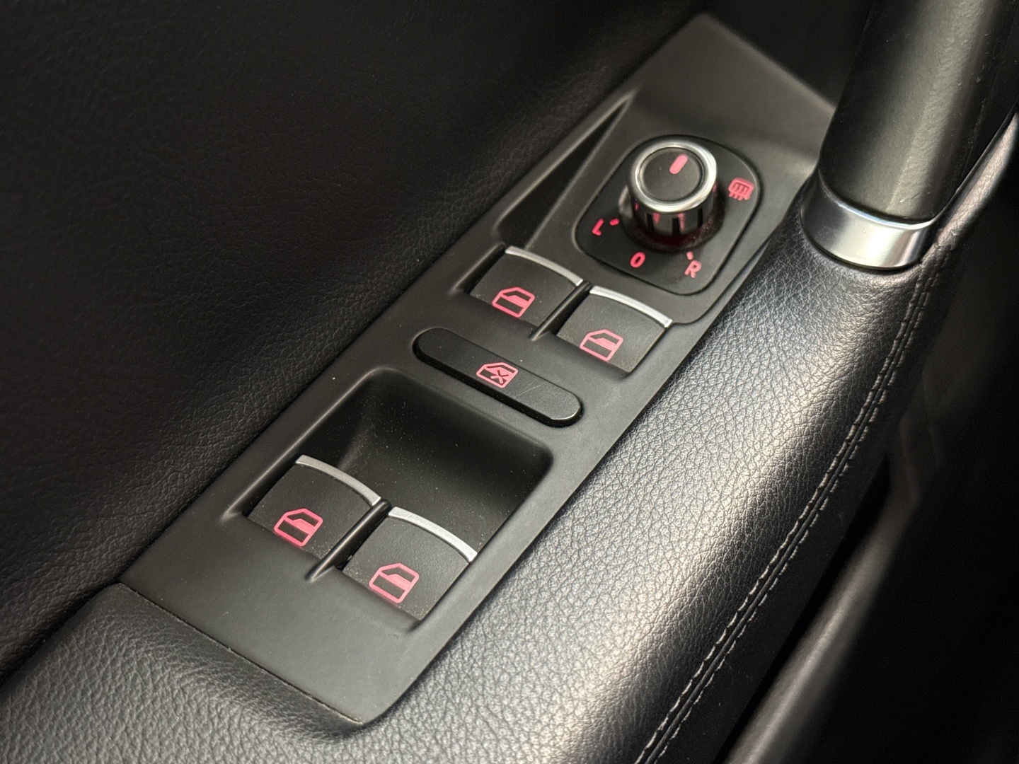 VOLKSWAGEN Passat 2013