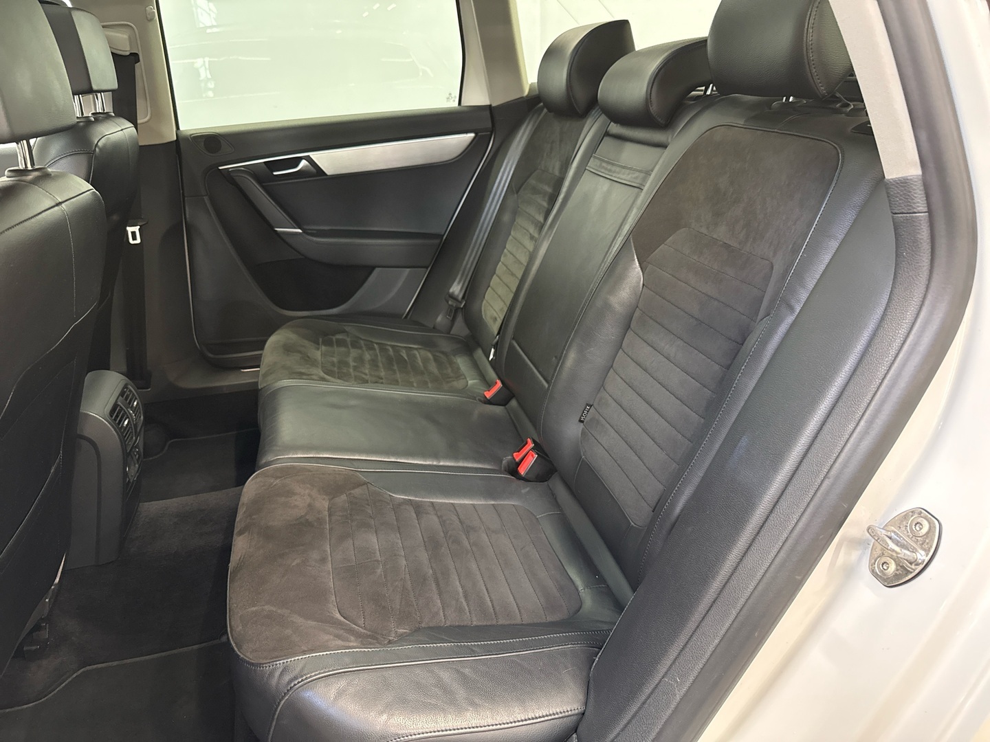 VOLKSWAGEN Passat 2013