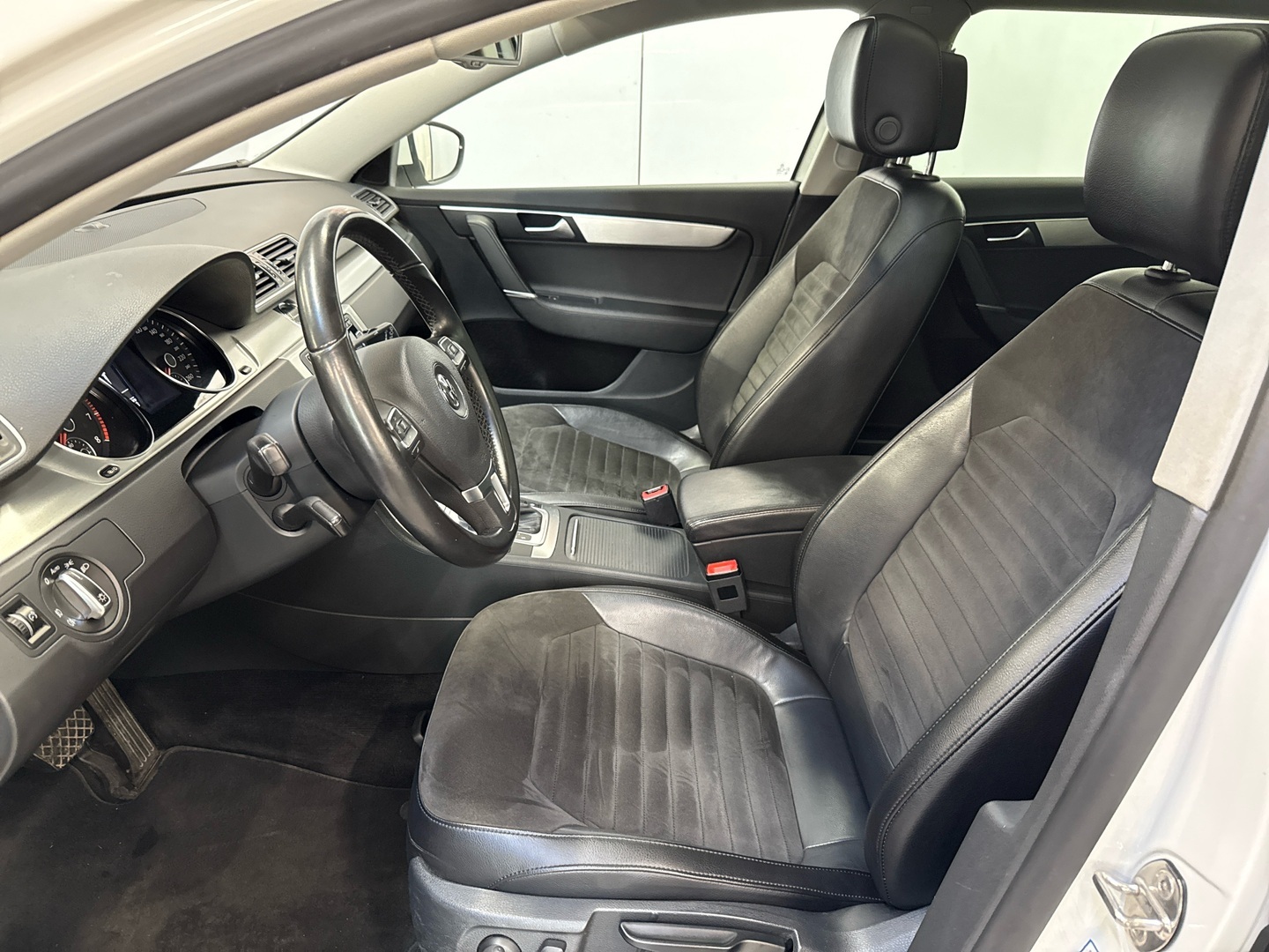 VOLKSWAGEN Passat 2013