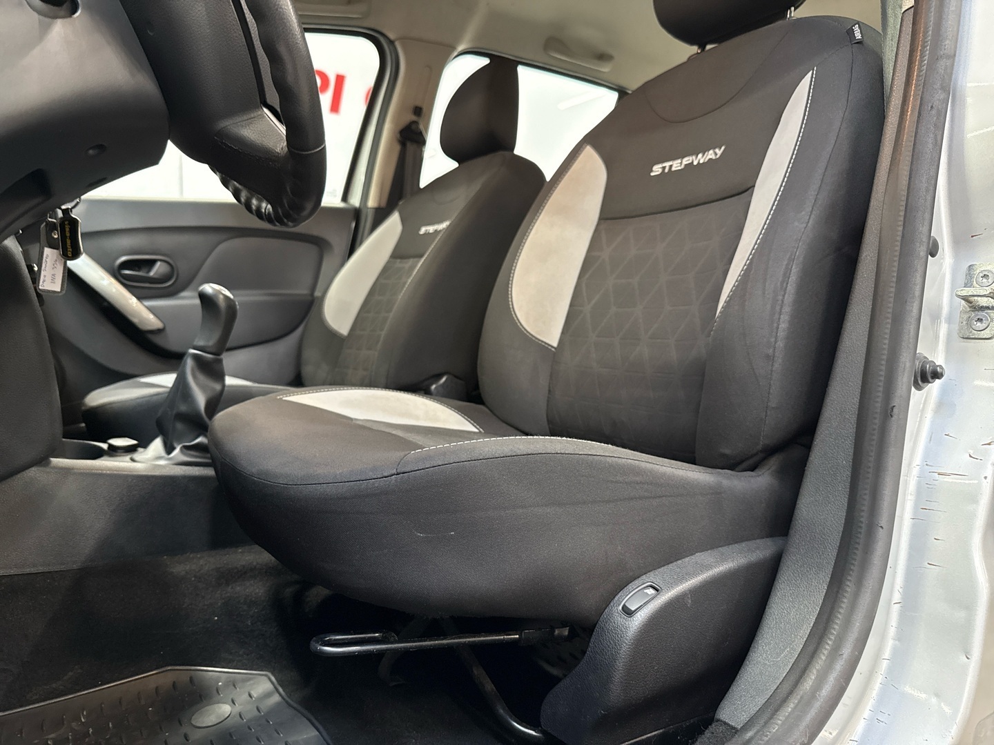 DACIA Sandero 2014