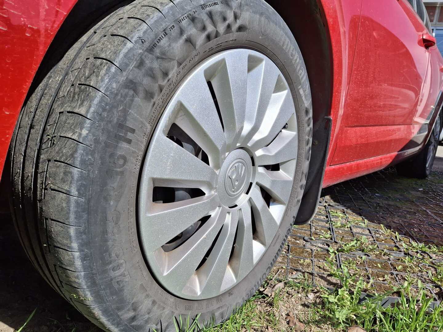 SKODA Octavia 2014
