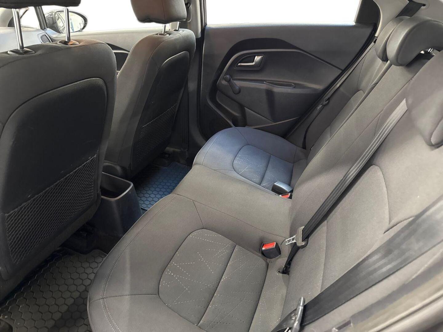 KIA Rio 2015