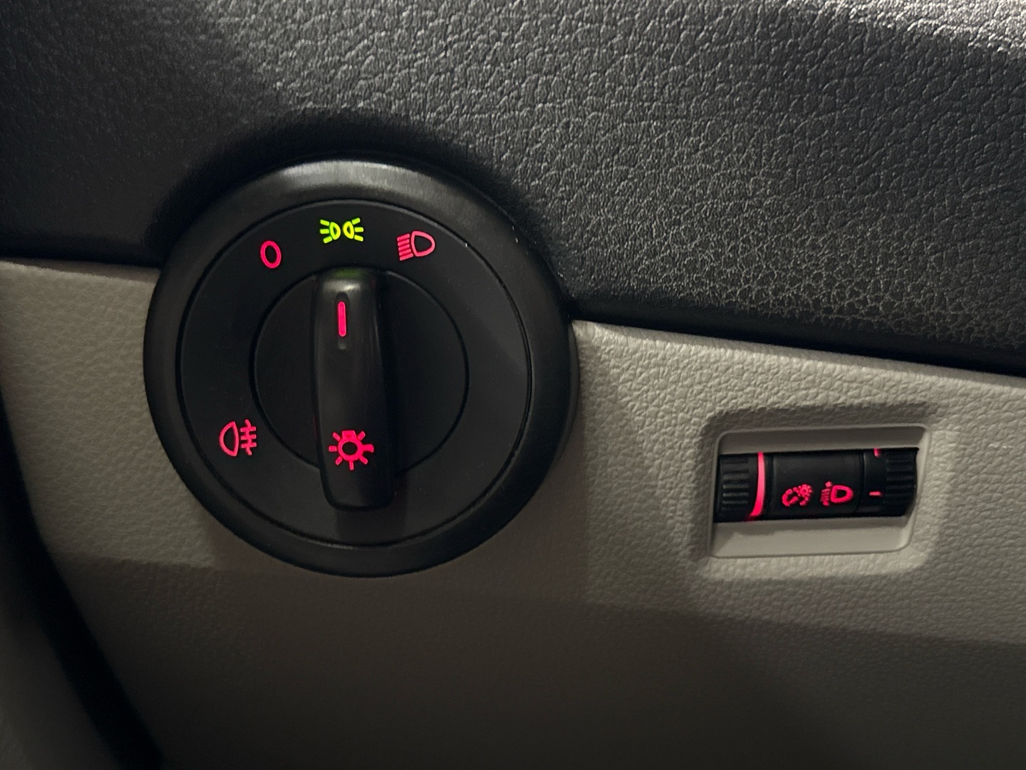 VOLKSWAGEN Transporter 2018