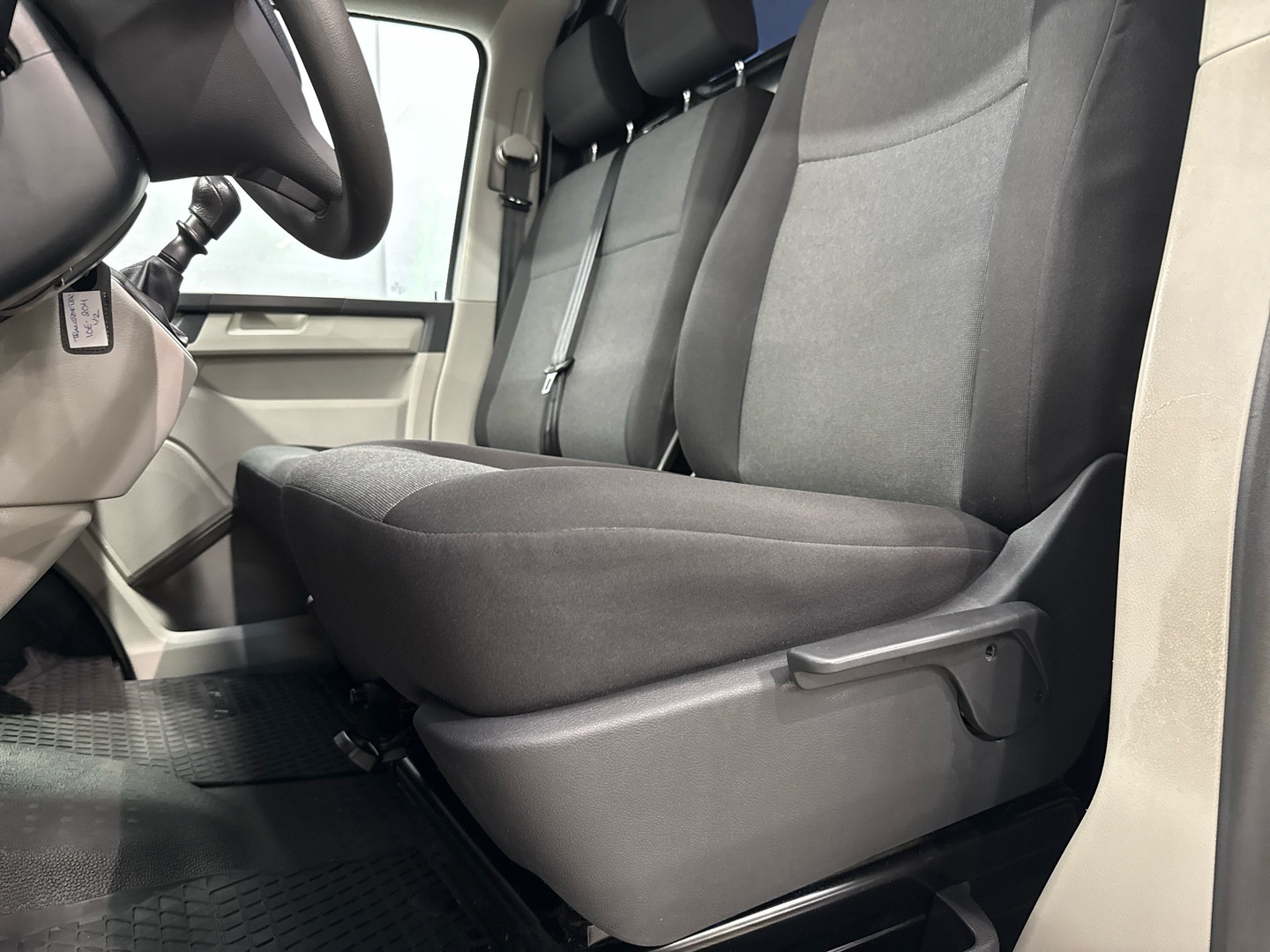 VOLKSWAGEN Transporter 2018