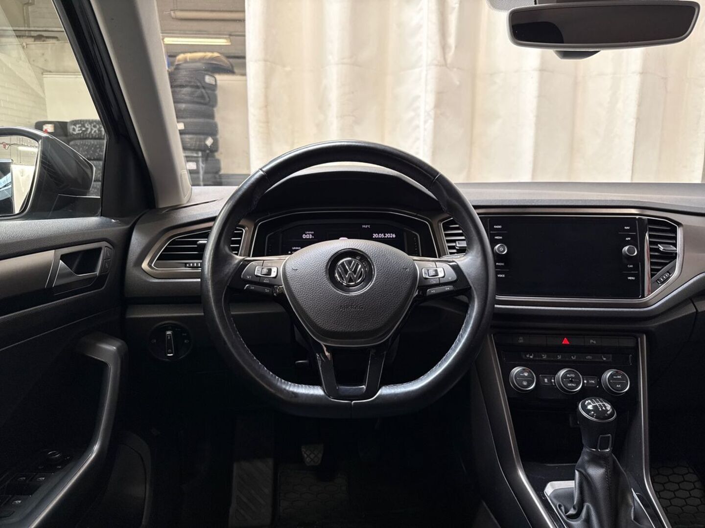 VOLKSWAGEN T-Roc 2018