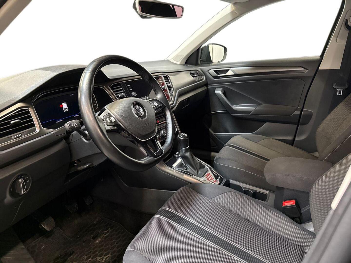 VOLKSWAGEN T-Roc 2018