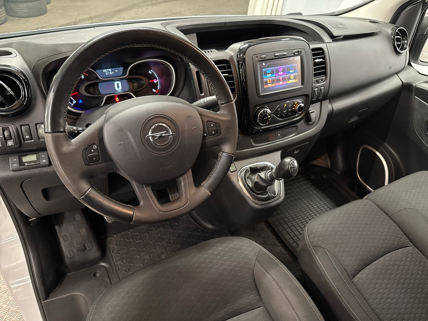 OPEL Vivaro 2018