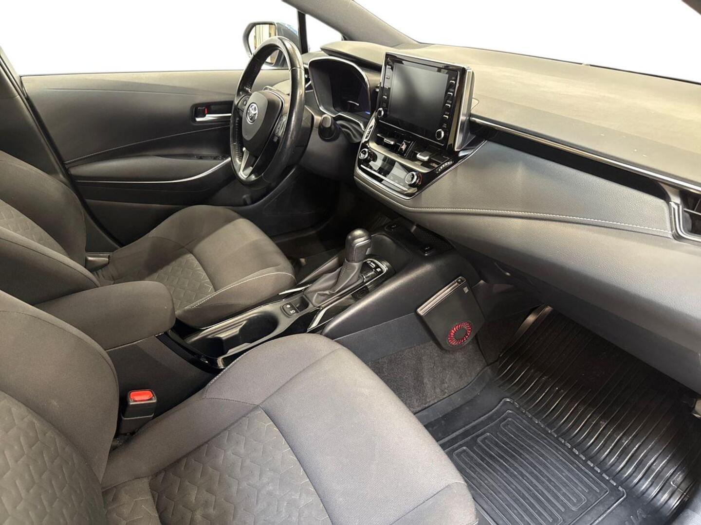 TOYOTA Corolla 2022